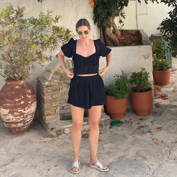 Black Abercrombie two-piece crinkle set - Size S top and M bottom - Picture 4 of 4